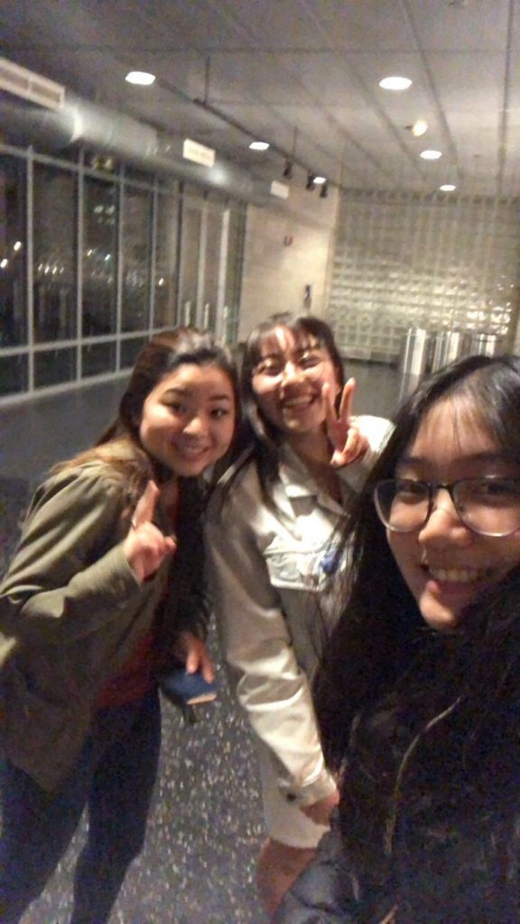 From left: Kelsey Namba, Sarah Leventhal, Serena Tam. Taken in Lerner after a whole evening of working on a lab assignment in Advanced Programming.
