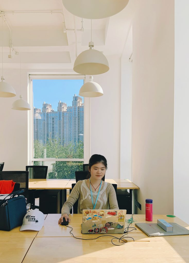 Zhouyao Xie studying at WeWork Beijing